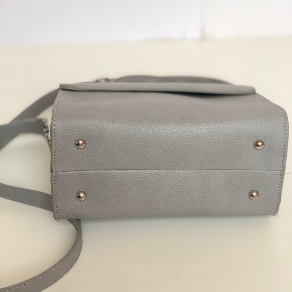 Cute Crossbody - Picture 3 of 8